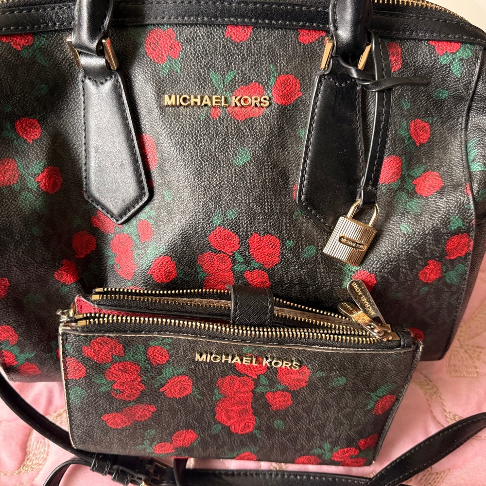 Michael kors jet bag and wallet - roses